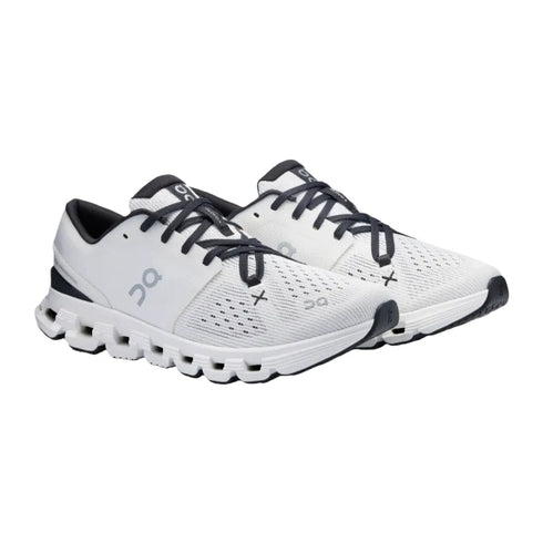 cloud X 4 Unisex Sneakers 1 - Light