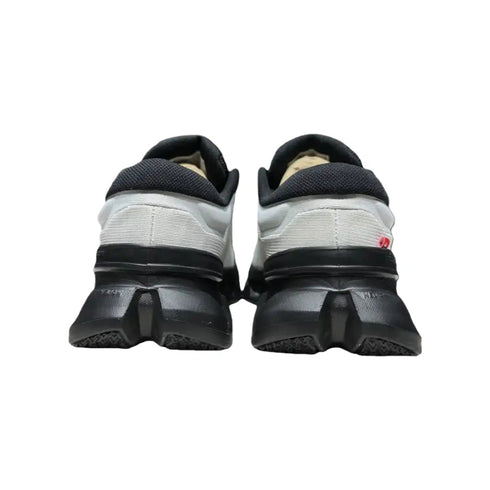 Cloudflyer 5 Unisex Sneakers 1 - Light