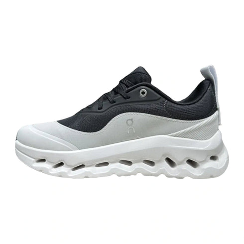 cloudtilt loewe 2 Unisex Sneakers 1 - Light